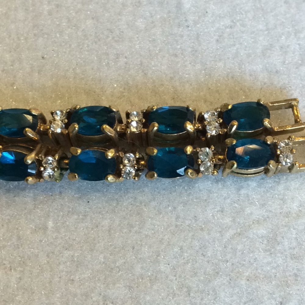 FINAL SALE PRICE Avon Blue Topaz & CZ Tennis Bracelet w/Extension - Picture 3 of 5